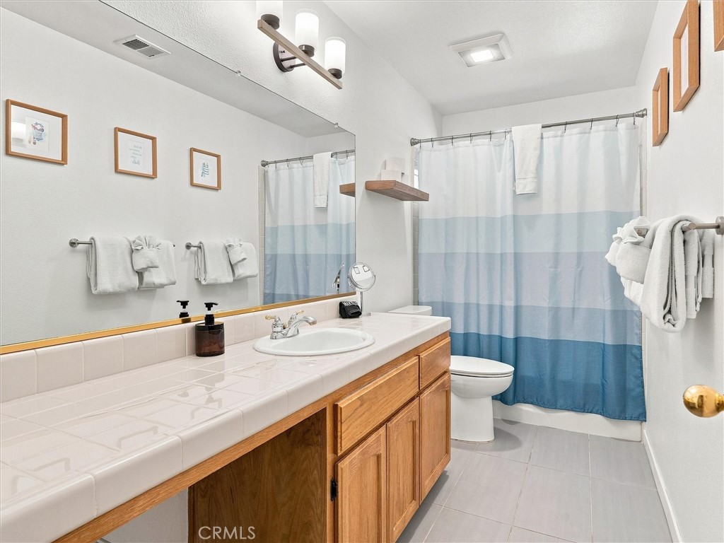52171 Echo Valley View Ct, Oakhurst, CA 93644