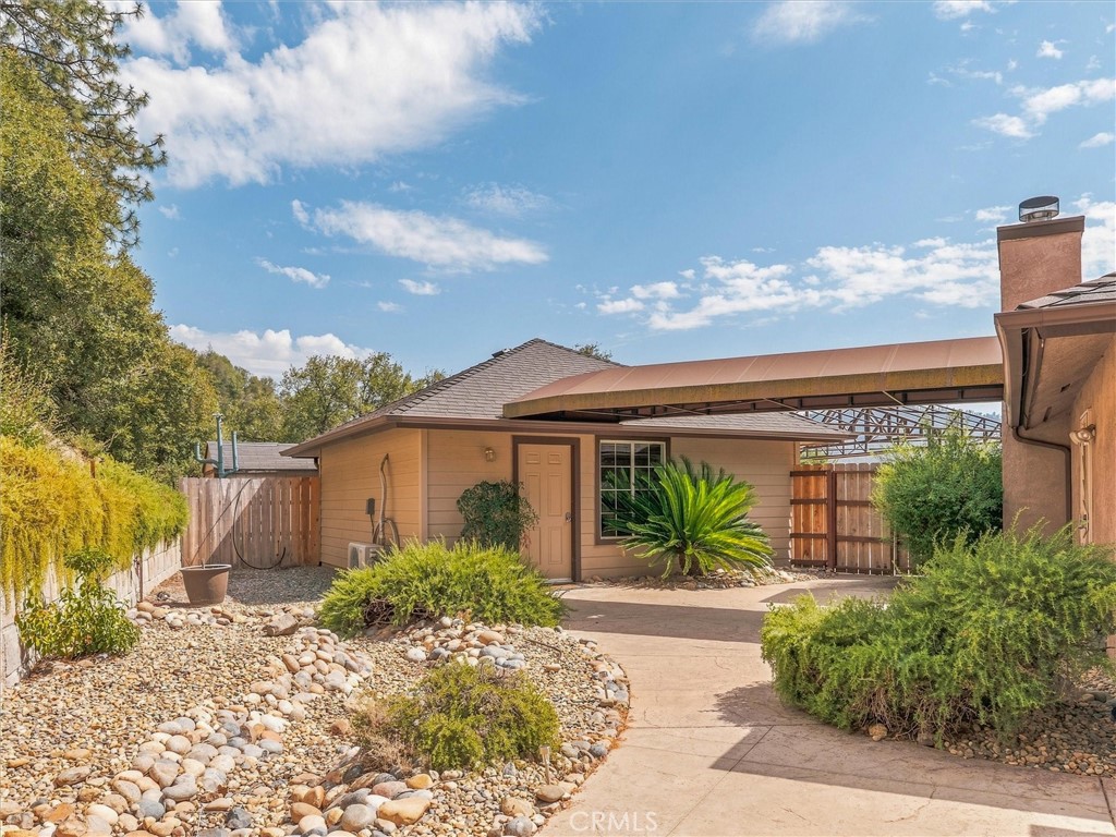 52171 Echo Valley View Ct, Oakhurst, CA 93644