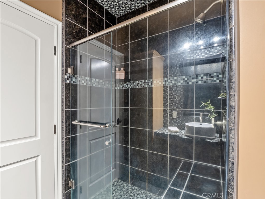 17113 Mark, Madera, CA 93636