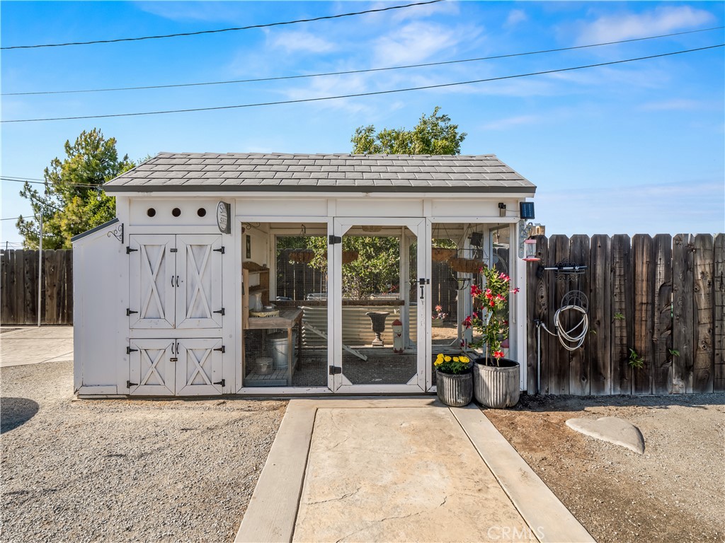 17113 Mark, Madera, CA 93636