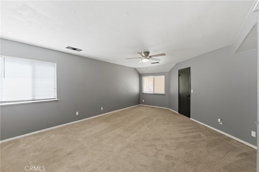 2521 N Selland Ave, Fresno, CA 93722