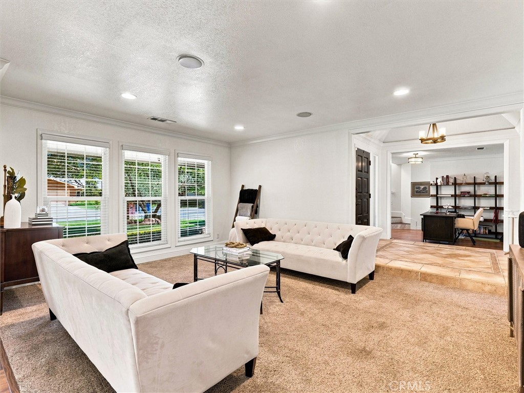805 E Kelso, Fresno, CA 93720