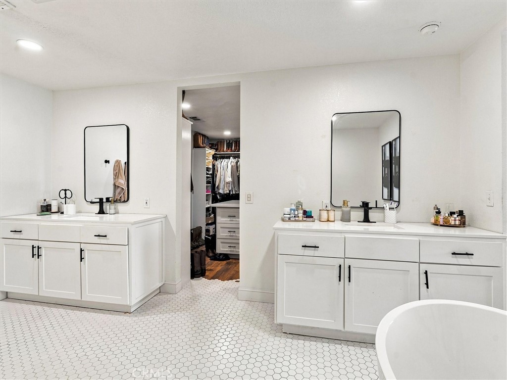 805 E Kelso, Fresno, CA 93720