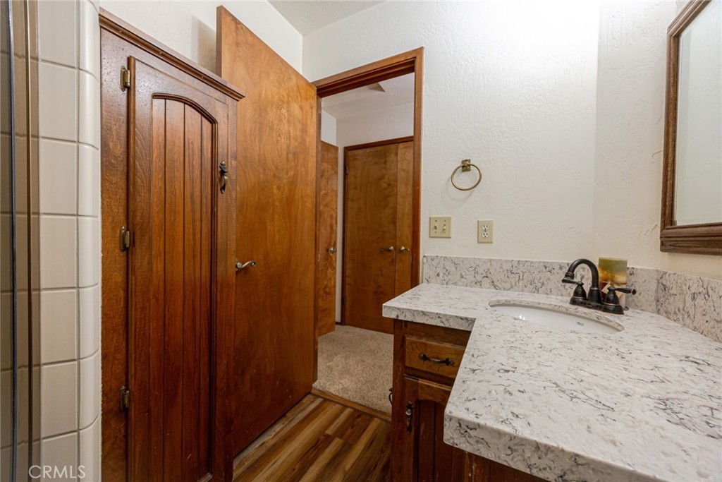 36232 Finegold Creek Dr, North Fork, CA 93643