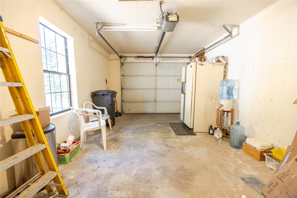 36232 Finegold Creek Dr, North Fork, CA 93643