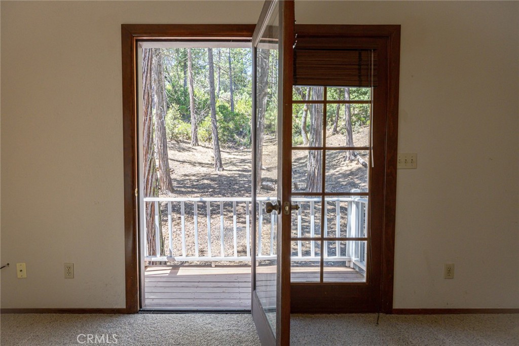 36232 Finegold Creek Dr, North Fork, CA 93643