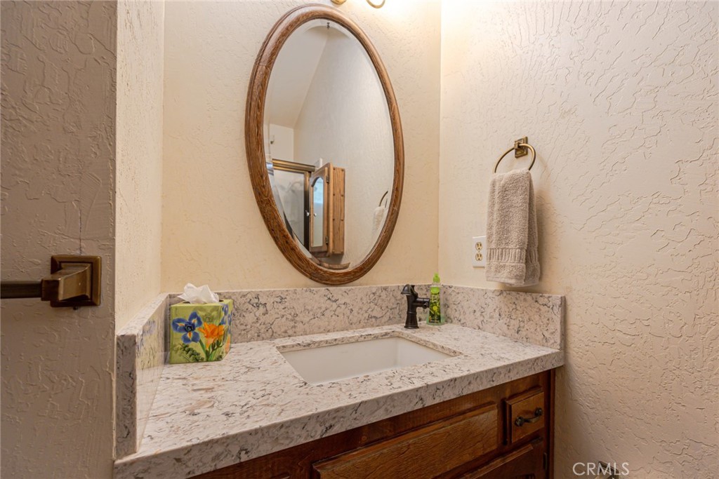 36232 Finegold Creek Dr, North Fork, CA 93643