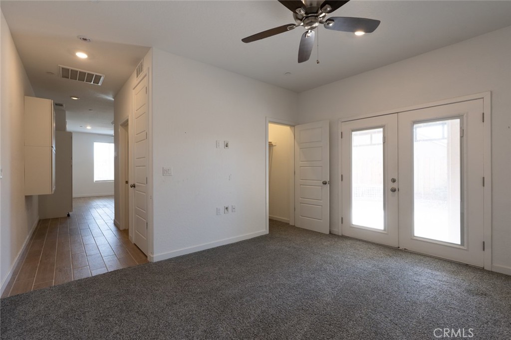 1240 S Atlantica, Madera, CA 93636