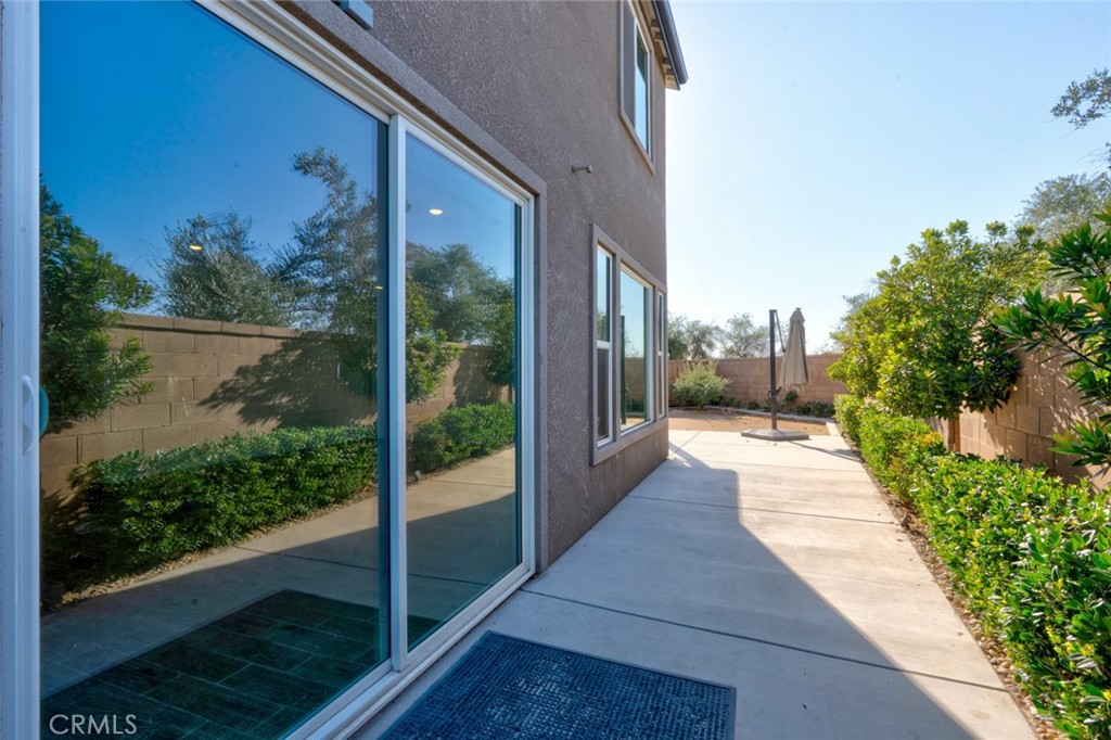 1240 S Atlantica, Madera, CA 93636