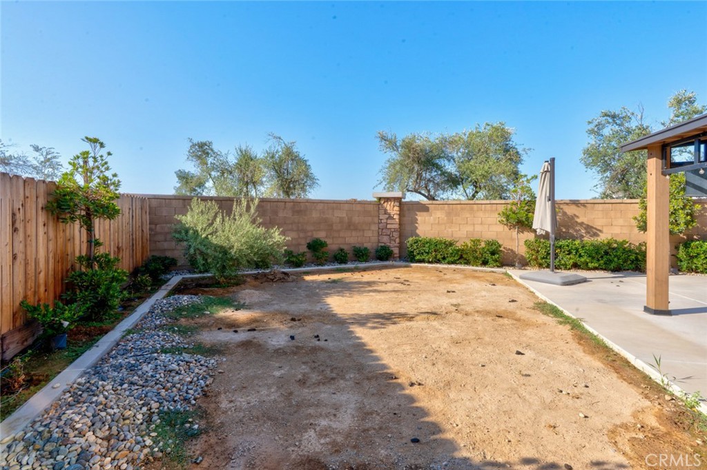 1240 S Atlantica, Madera, CA 93636