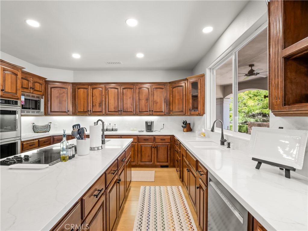 21998 Brighton Crest, Friant, CA 93626