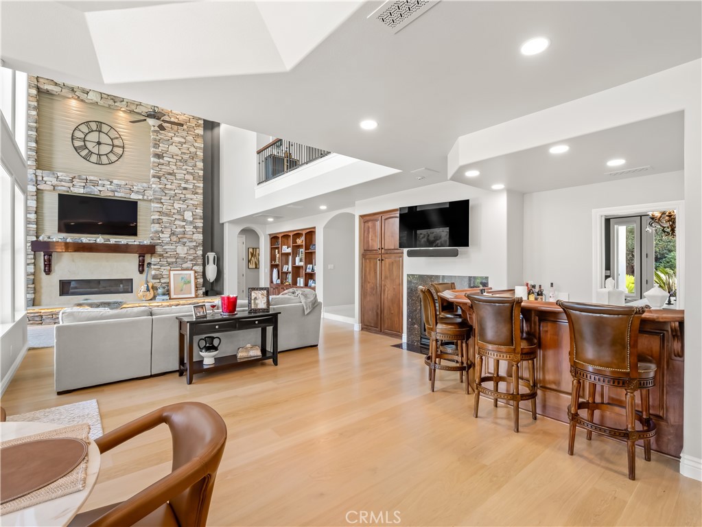21998 Brighton Crest, Friant, CA 93626