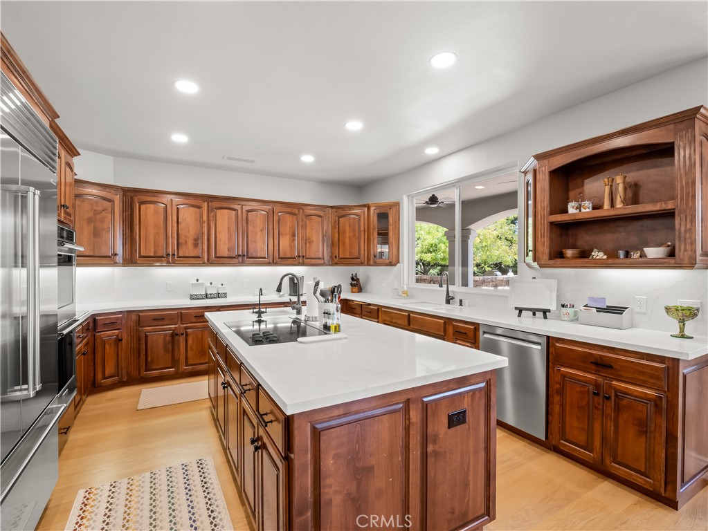 21998 Brighton Crest, Friant, CA 93626