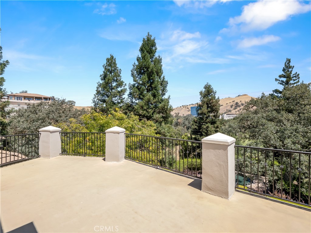 21998 Brighton Crest, Friant, CA 93626