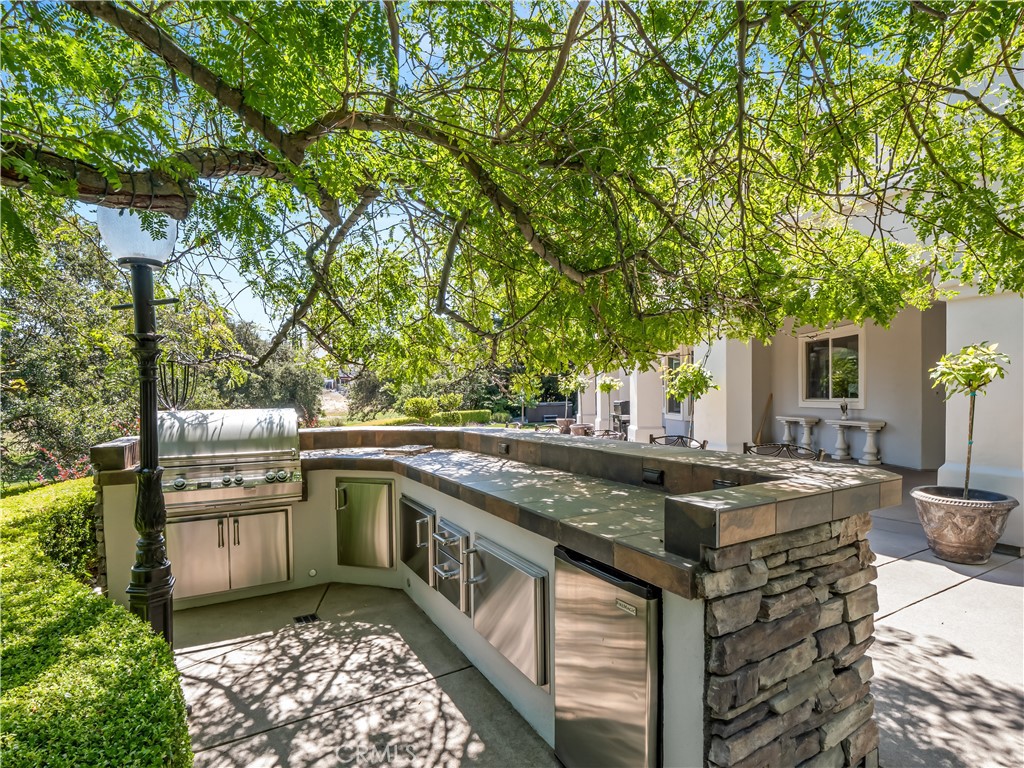 21998 Brighton Crest, Friant, CA 93626