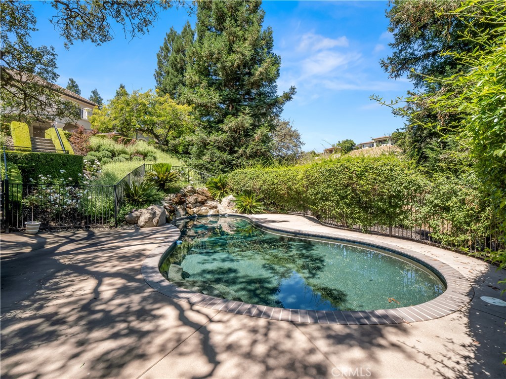 21998 Brighton Crest, Friant, CA 93626