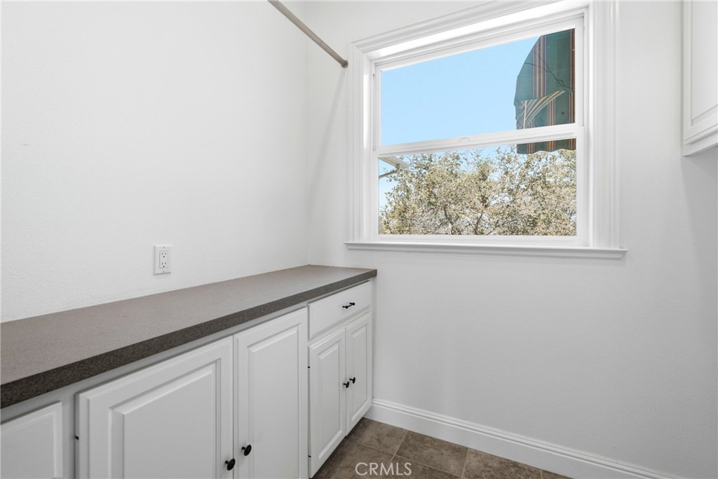 42158 John Muir Dr, Coarsegold, CA 93614