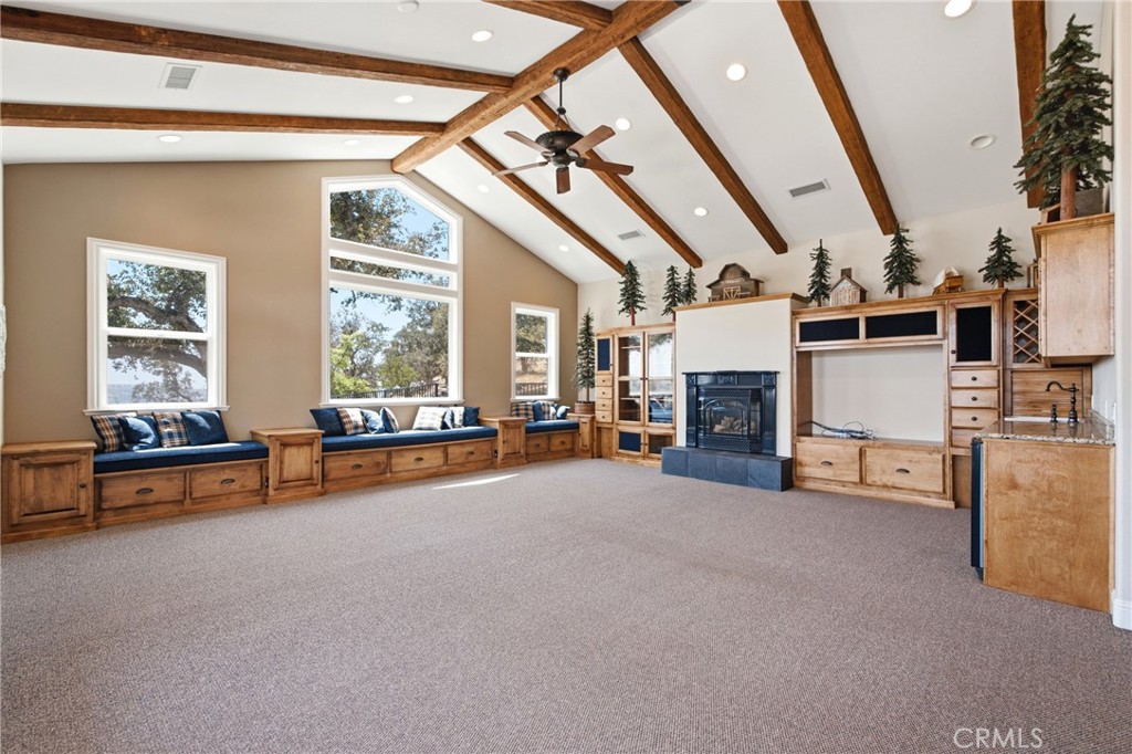 42158 John Muir Dr, Coarsegold, CA 93614