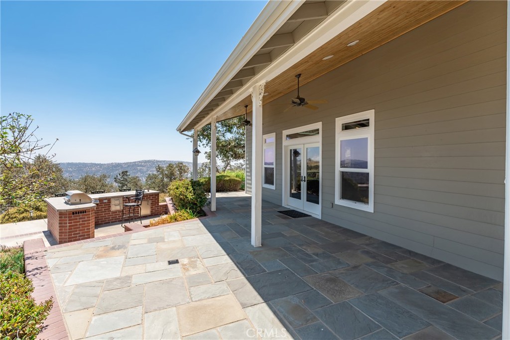 42158 John Muir Dr, Coarsegold, CA 93614