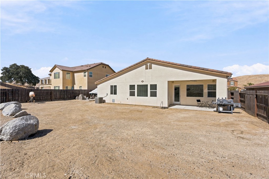 20031 Genteel Dr, Friant, CA 93626