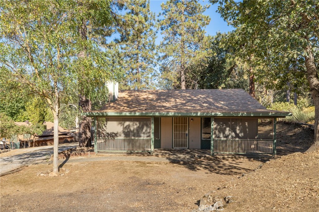 49832 Pierce, Oakhurst, CA 93644