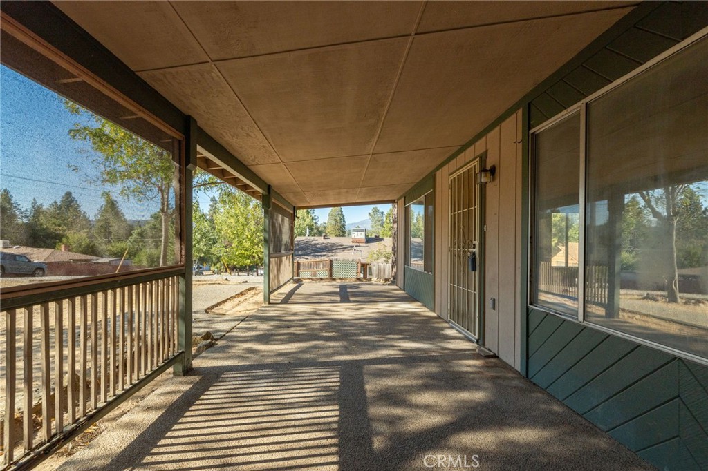 49832 Pierce, Oakhurst, CA 93644