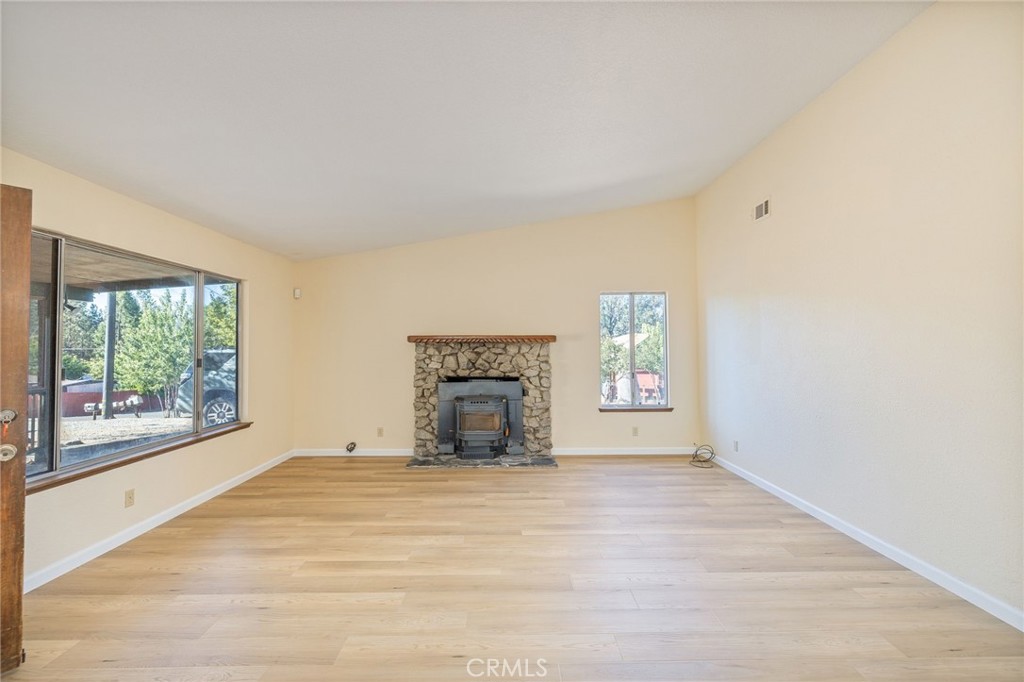 49832 Pierce, Oakhurst, CA 93644