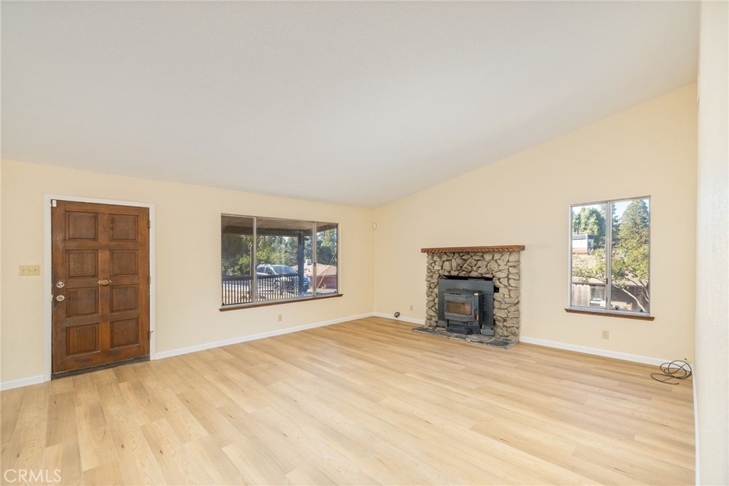 49832 Pierce, Oakhurst, CA 93644