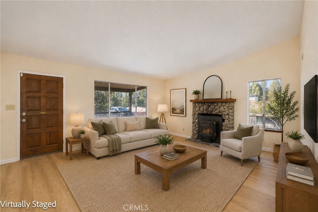 49832 Pierce, Oakhurst, CA 93644