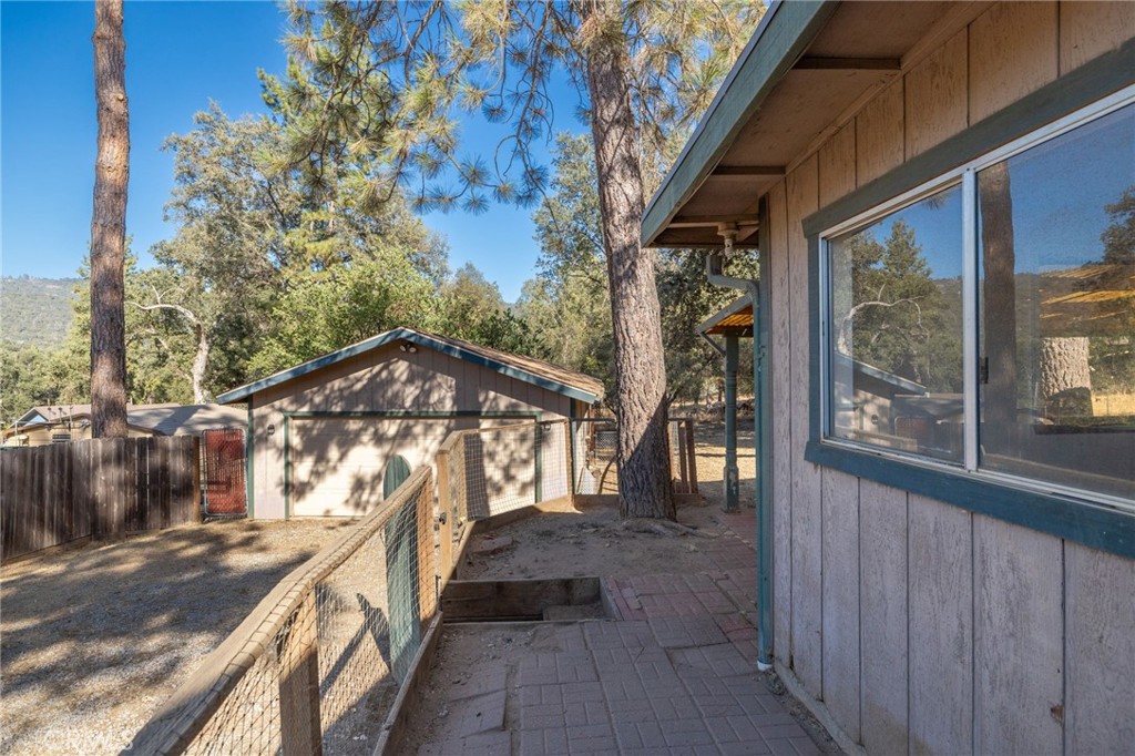 49832 Pierce, Oakhurst, CA 93644