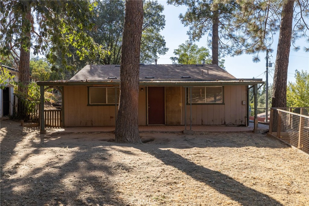 49832 Pierce, Oakhurst, CA 93644