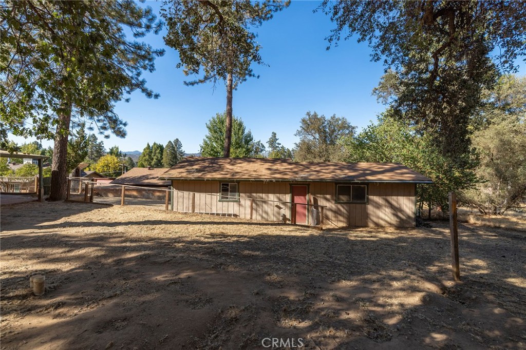 49832 Pierce, Oakhurst, CA 93644