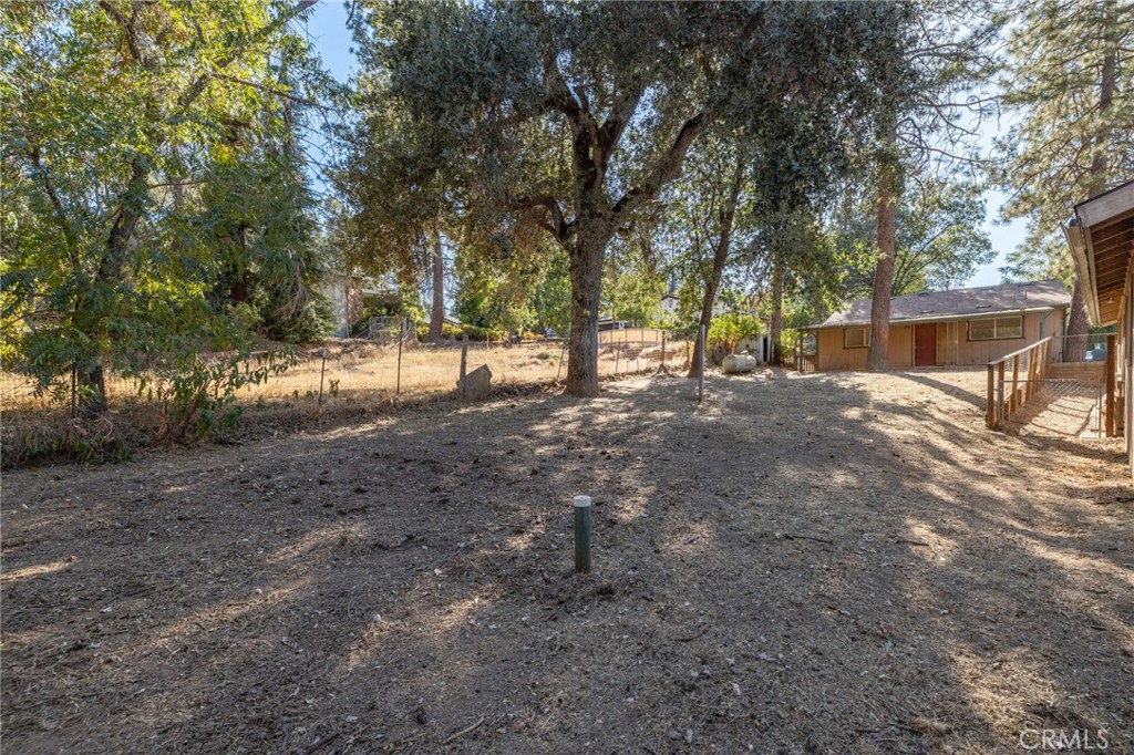 49832 Pierce, Oakhurst, CA 93644