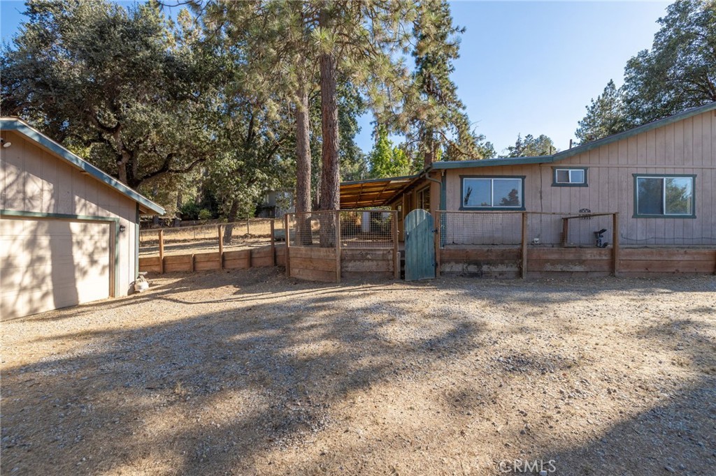 49832 Pierce, Oakhurst, CA 93644