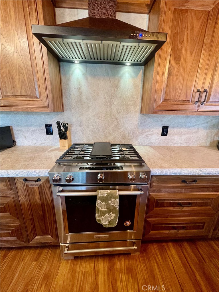 38954 Lake Point Ct, Bass Lake, CA 93604