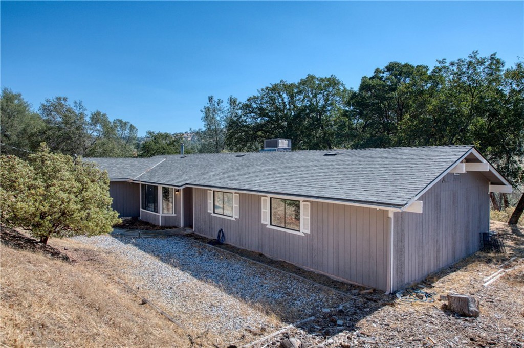 29703 S Corral Ct, Coarsegold, CA 93614