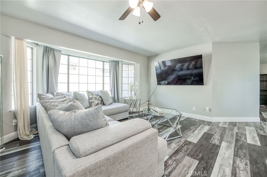 29703 S Corral Ct, Coarsegold, CA 93614