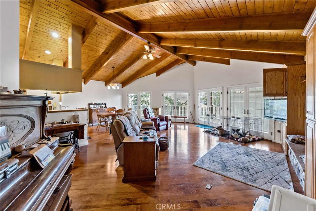 2160 S State Highway 49, Mariposa, CA 95338