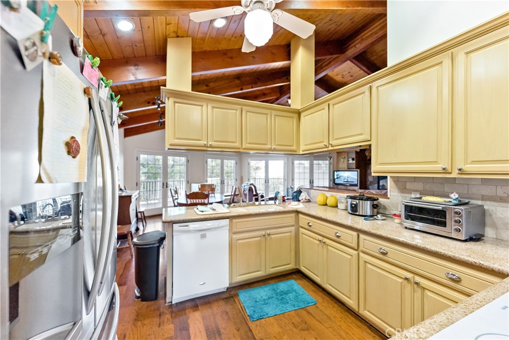 2160 S State Highway 49, Mariposa, CA 95338