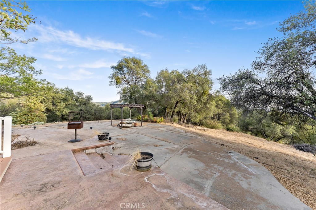 2160 S State Highway 49, Mariposa, CA 95338