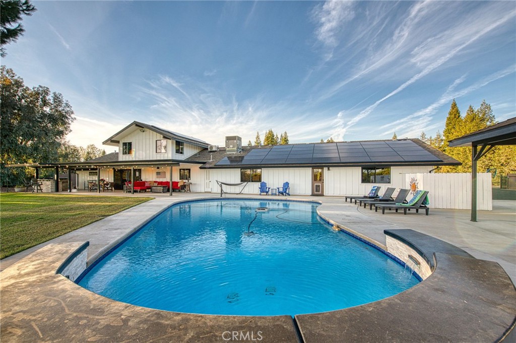11735 E Santa Ana, Clovis, CA 93619