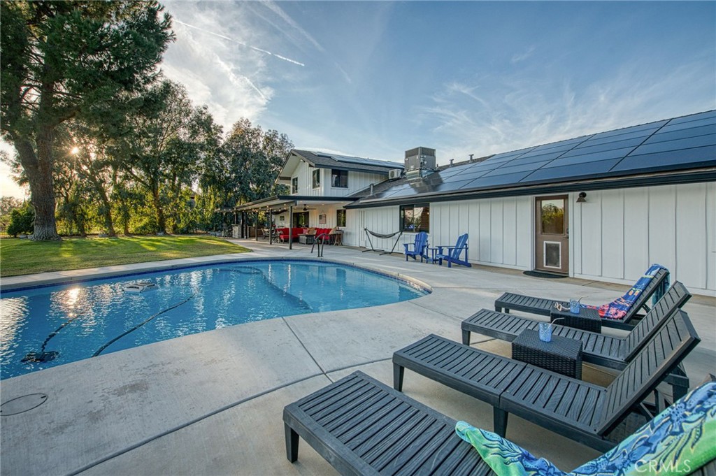 11735 E Santa Ana, Clovis, CA 93619