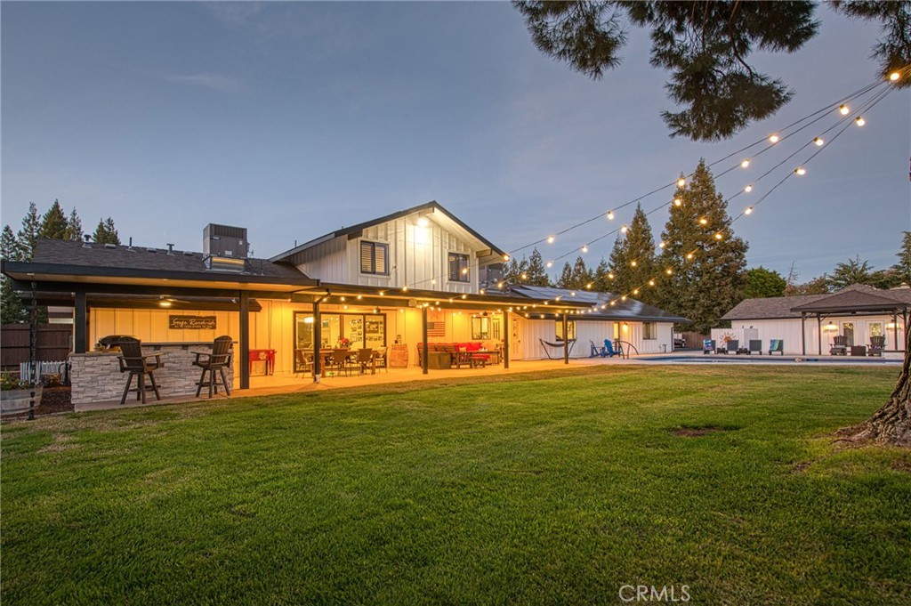 11735 E Santa Ana, Clovis, CA 93619