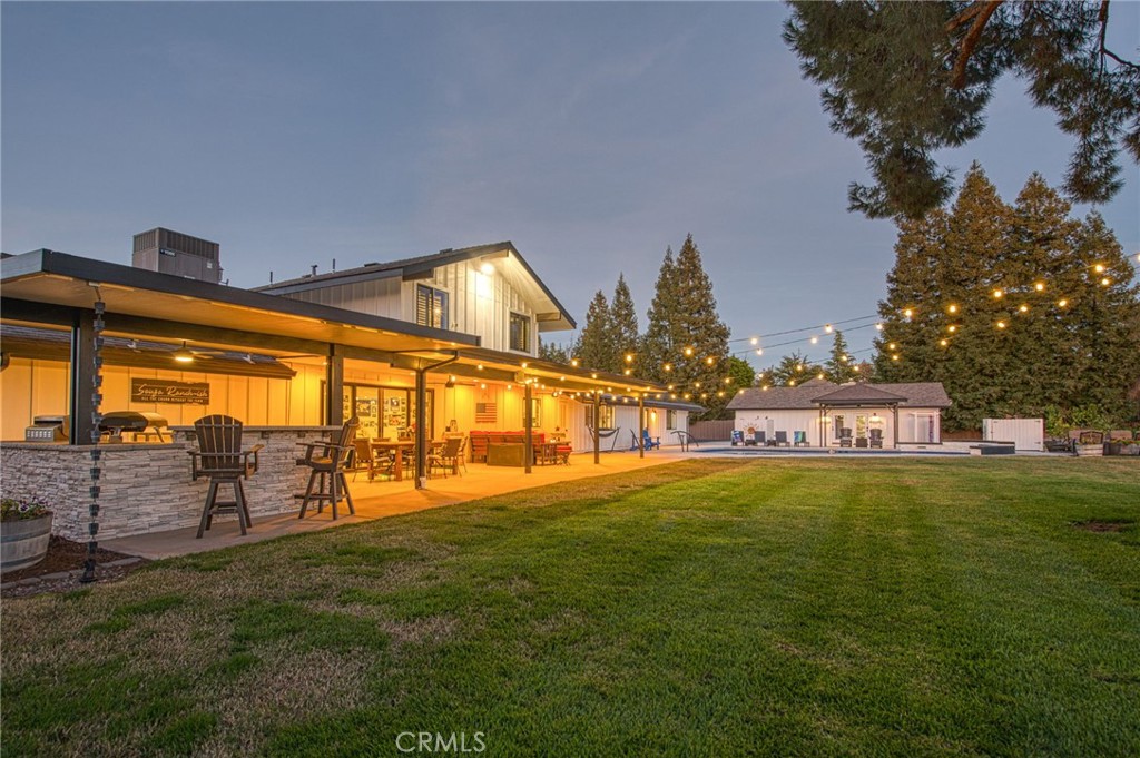 11735 E Santa Ana, Clovis, CA 93619