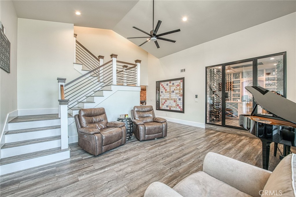 11735 E Santa Ana, Clovis, CA 93619