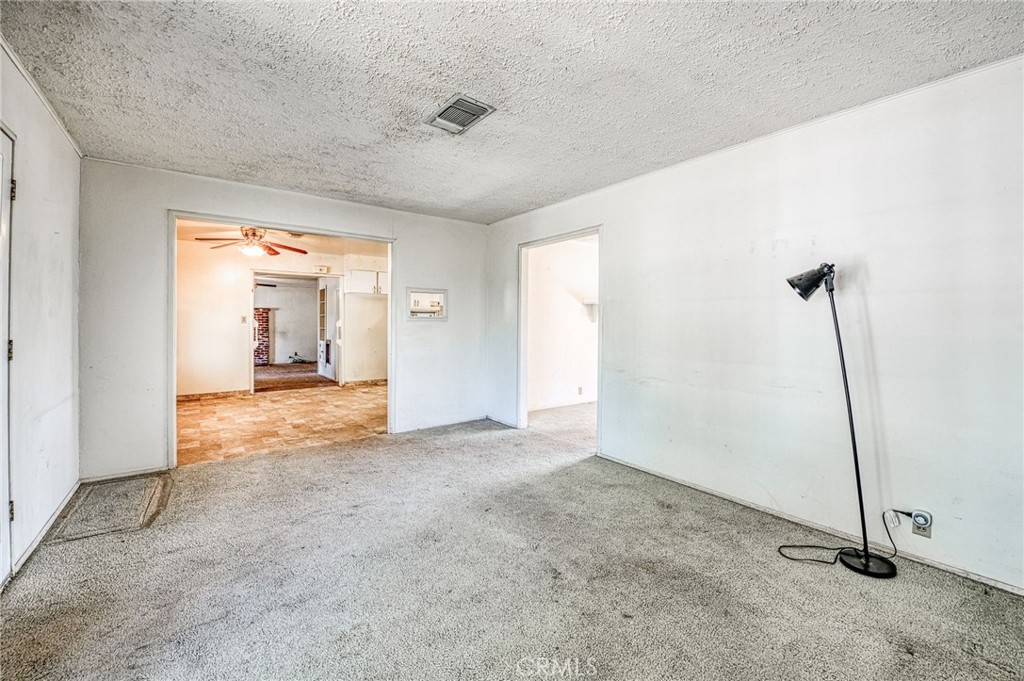 9728 S Zumwalt, Reedley, CA 93654