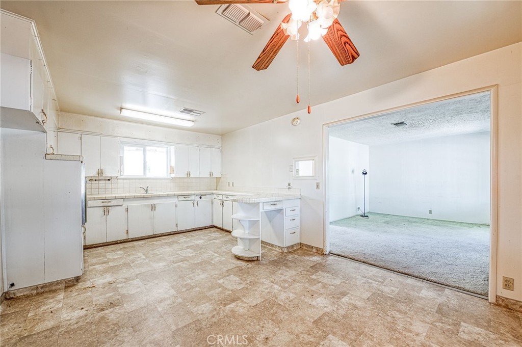 9728 S Zumwalt, Reedley, CA 93654