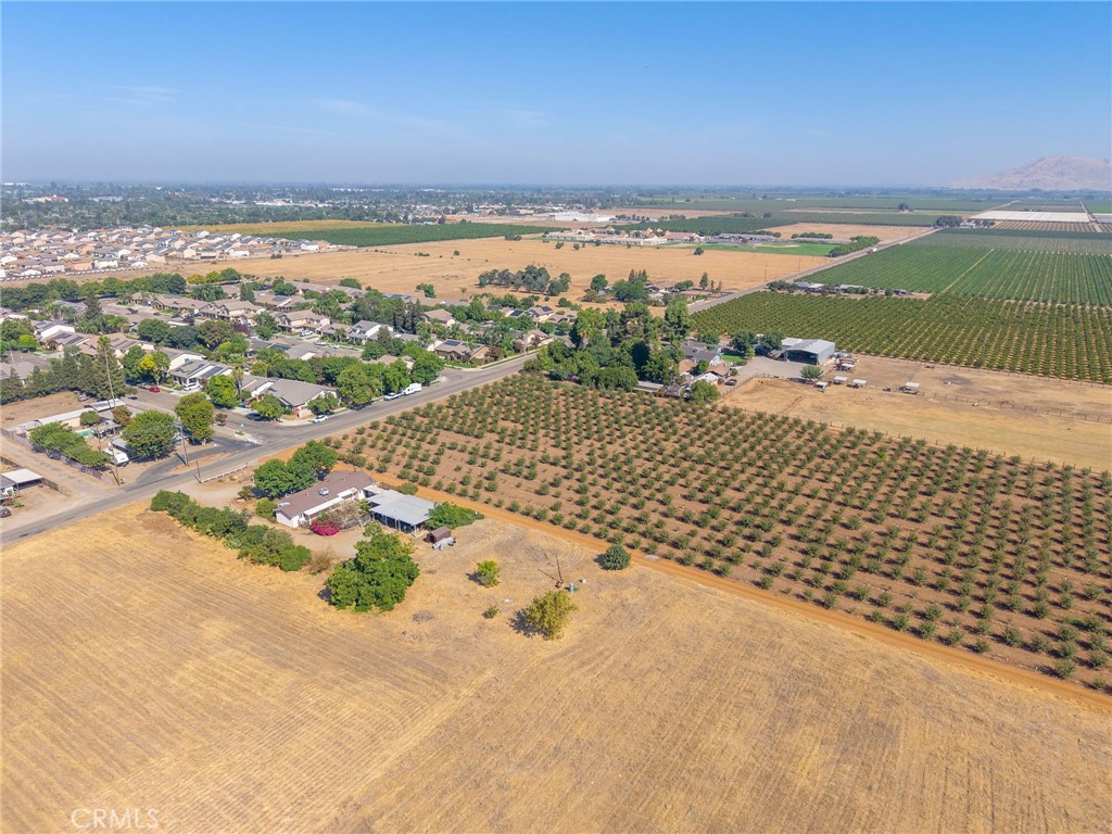 9728 S Zumwalt, Reedley, CA 93654