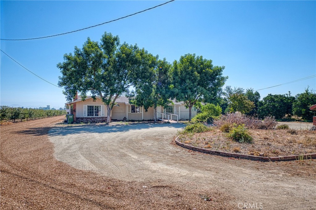 9728 S Zumwalt, Reedley, CA 93654