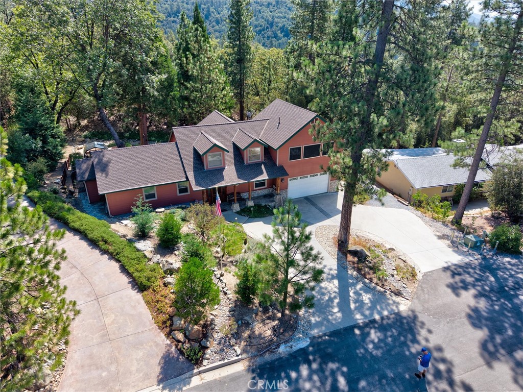 39771 S Cedar Vista Circle S, Bass Lake, CA 93644
